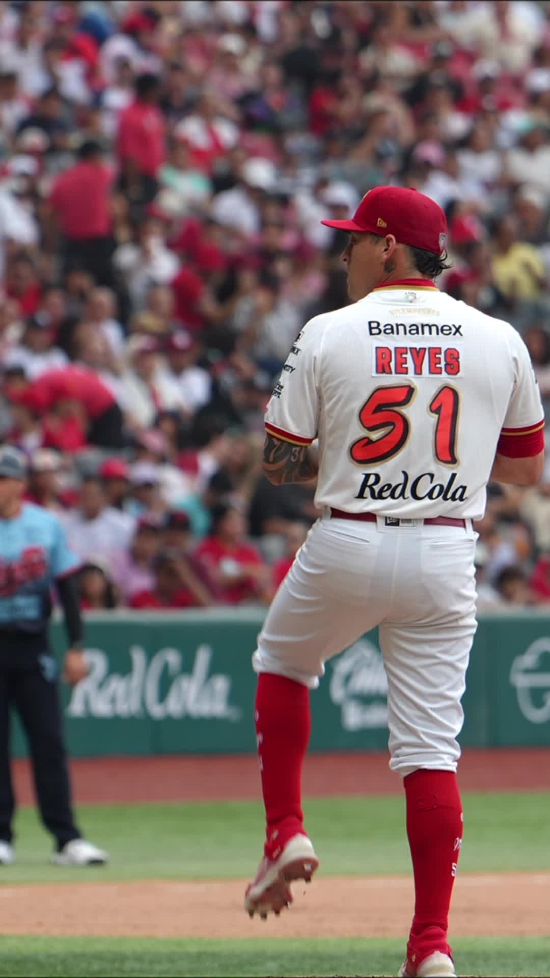 Reyes poncha y cuelga el cero en el inning.